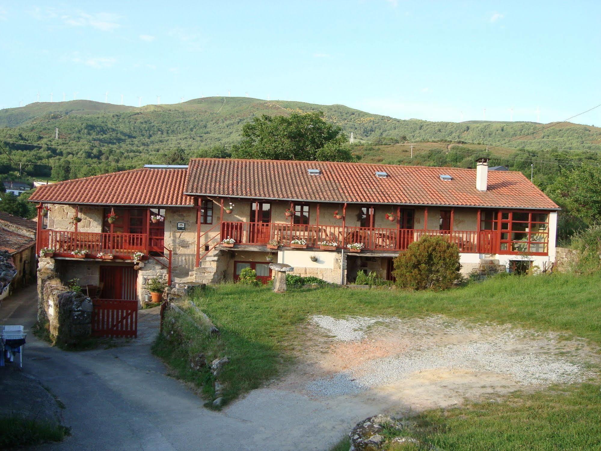 A Casa Da Eira Guest House Cerreda Bagian luar foto