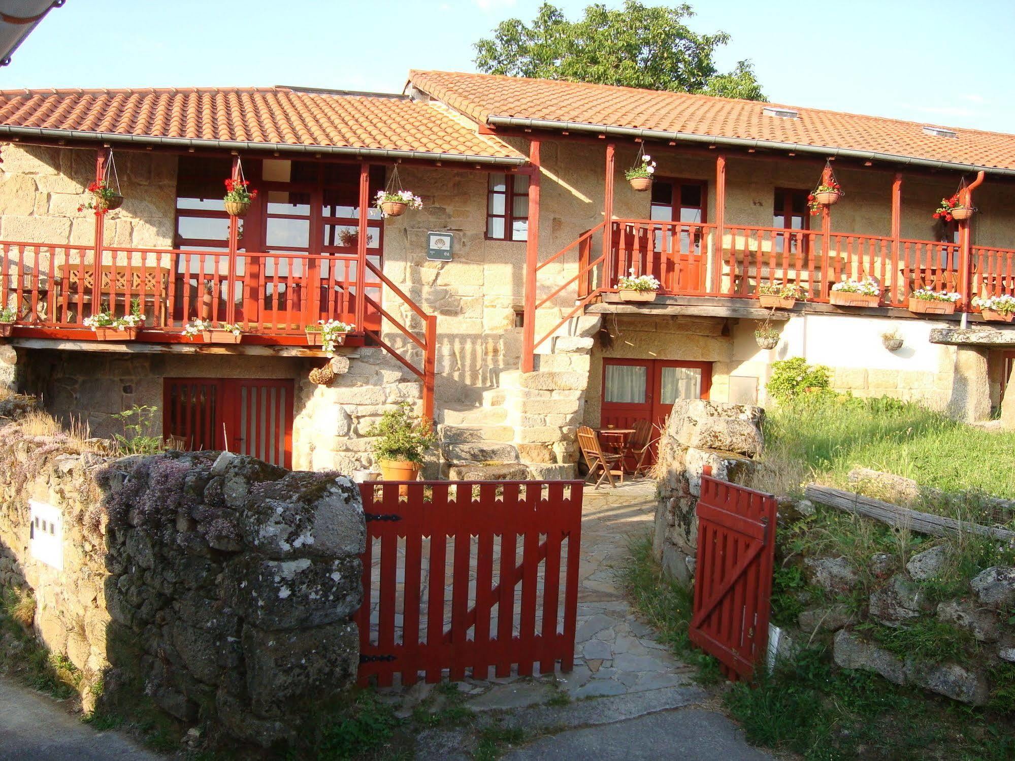 A Casa Da Eira Guest House Cerreda Bagian luar foto